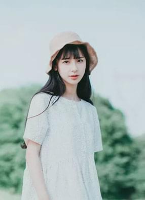 新婚夜植物人老公忽然睁开眼简默